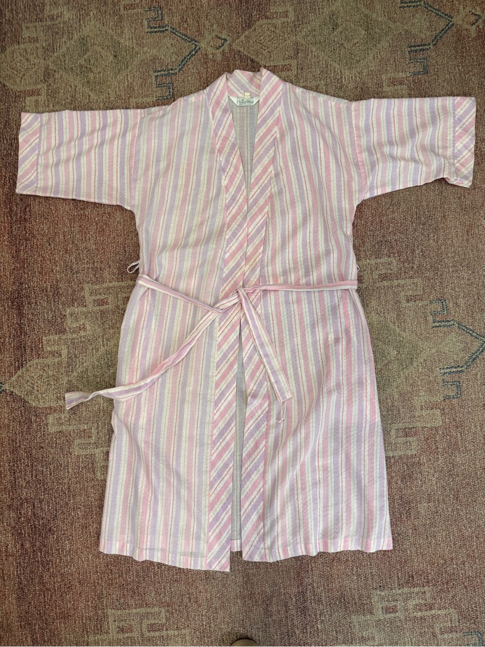 Vintage 80’s sears striped pink lightweight poly blend 3/4 sleeve house robe sm